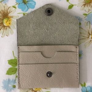 Handmade Elegant Cream Leather Wallet